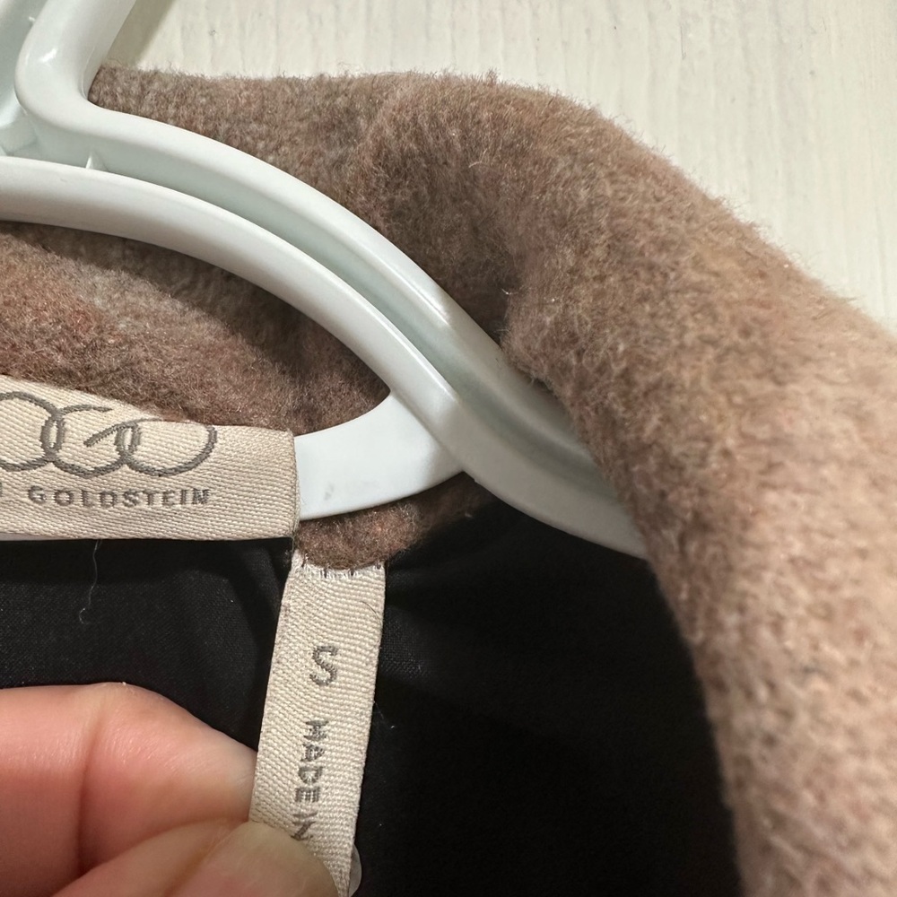 LOGO by Lori Goldstein Tan and Gray Accessories with Timeless Style - Picture 6 of 6